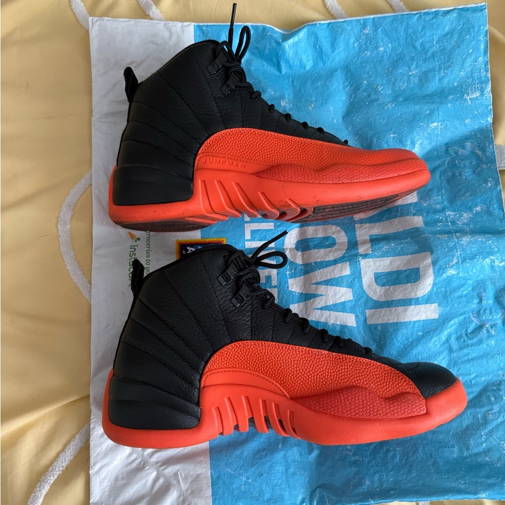 Jordan 12s - Picture 3 of 8